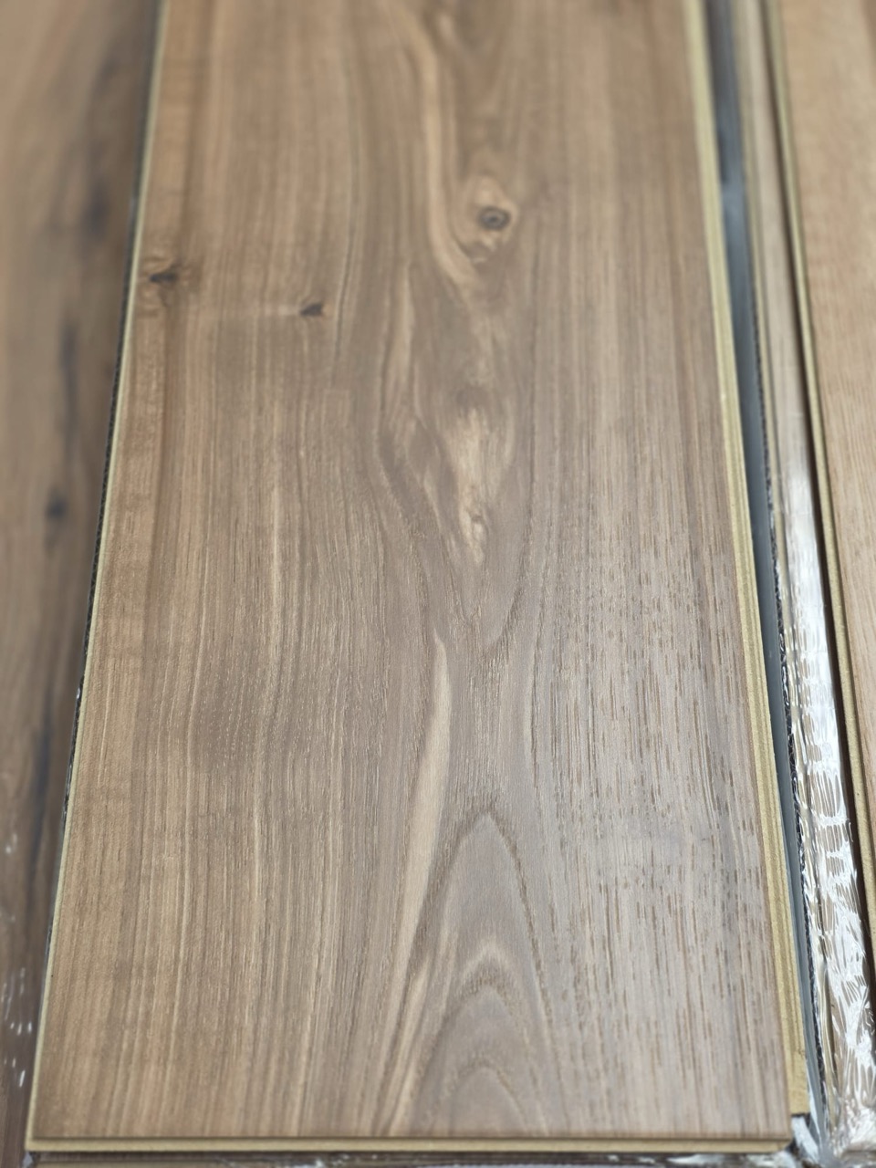 Mohawk Laminate Plank